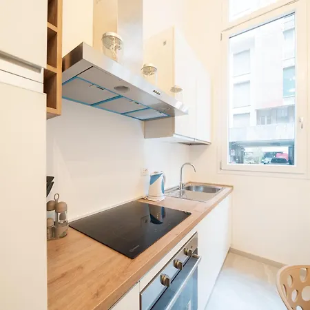 Mama Janet * Bologna